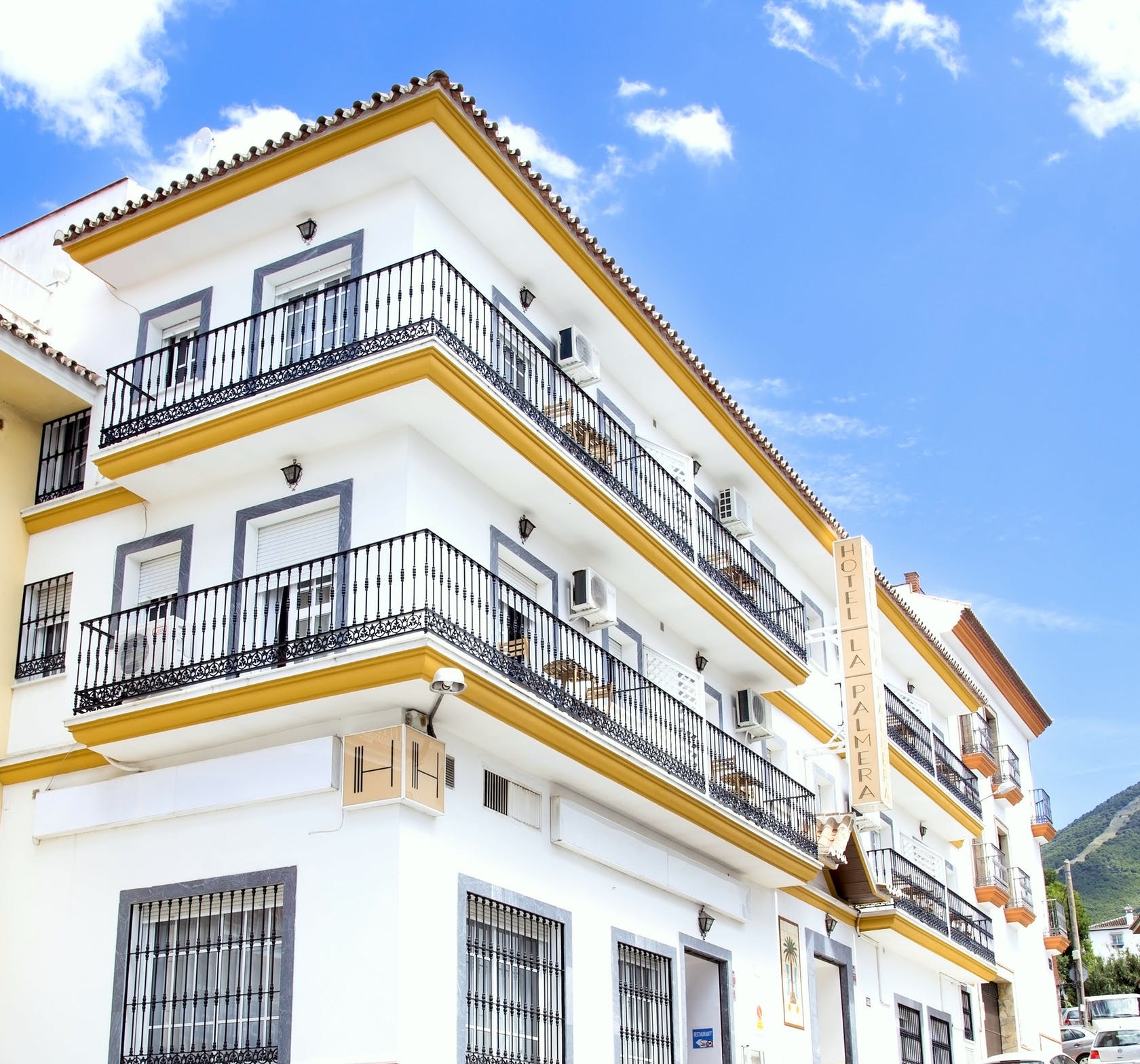 La Palmera Aparthotel Alhaurín el Grande Екстериор снимка