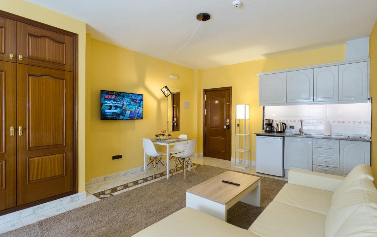 La Palmera Aparthotel Alhaurín el Grande Стая снимка